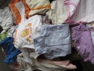 Hugo Devlieger : vêtements de bébé pour le centre de santé