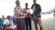 Remise d'une lampe solaire